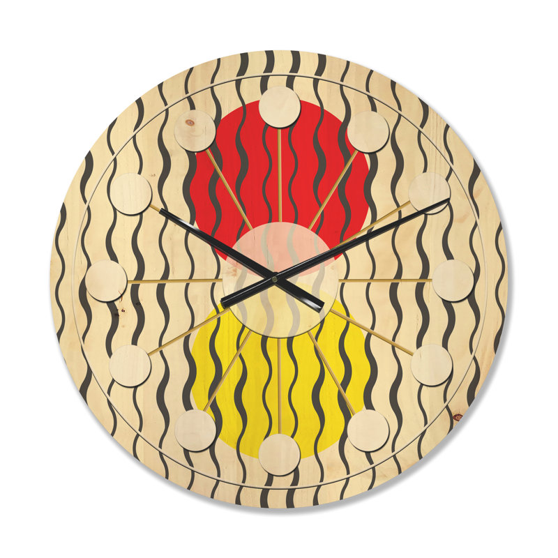 Horloge murale en bois à motif ondulé Mid-Century, Moyen