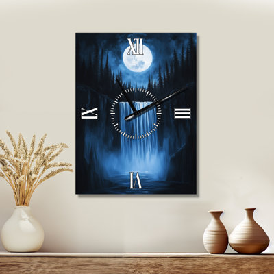 Chutes de la forêt au clair de lune - Horloge murale rustique en métal