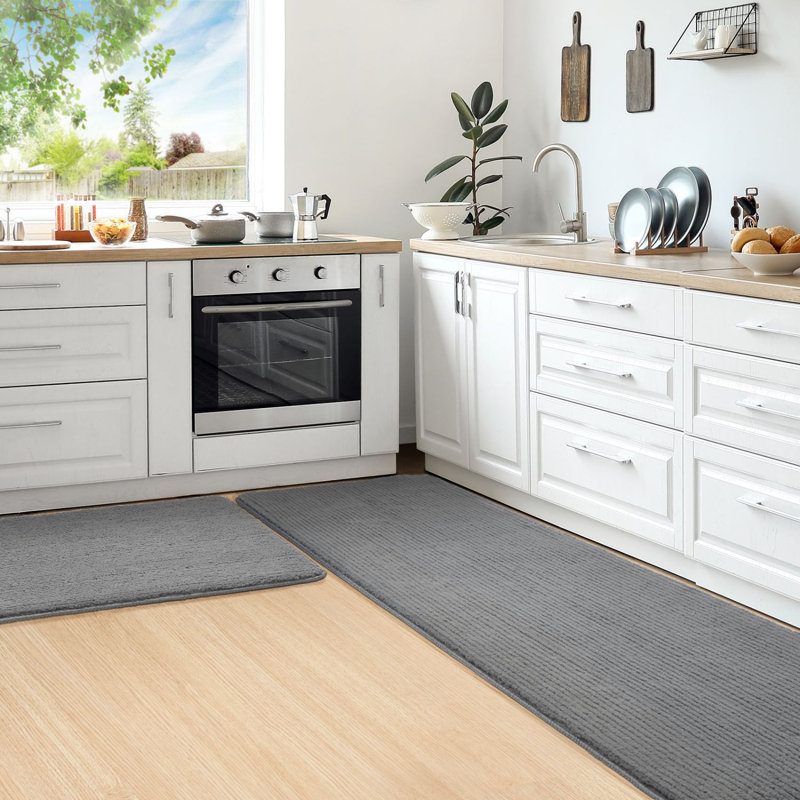 Tapis de cuisine Demarus, Rectangle 6 pi 7 po x 1 pi 5 po, Gris foncé