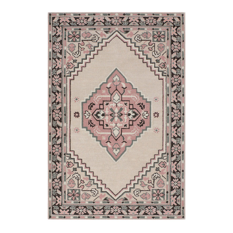 Lark Oriental Area Rug in Beige/Pink, Runner 2'6" x 7'
