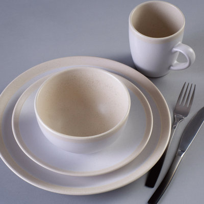 16 Piece Stoneware Dinnerware Set - Service for 4