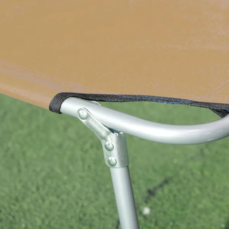 Chaise longue pliante brun clair avec abat-jour réglable pour piscine et patio