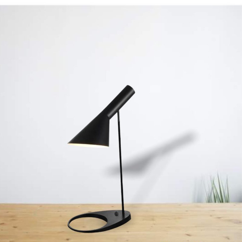Lampe de table Breneisha en métal, Noir