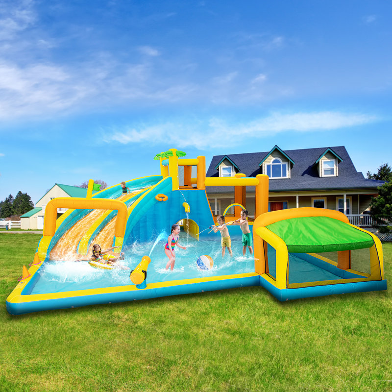 Jeu gonflable 19,2 pi x 18,7 pi avec piscine Splash (avec souffleur d'air)