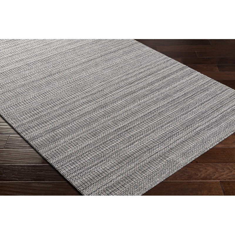 Area Rug in Gray, Rectangle 9' x 12'