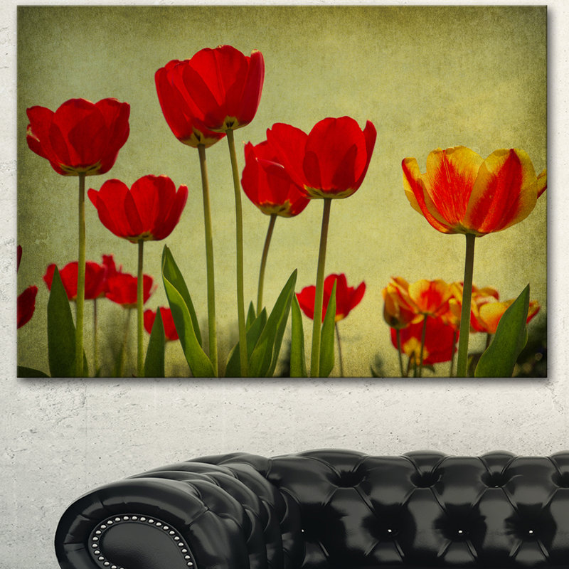 Fleurs grunge - reproduction de photo sur toile tendue, H 30 po x l 40 po
