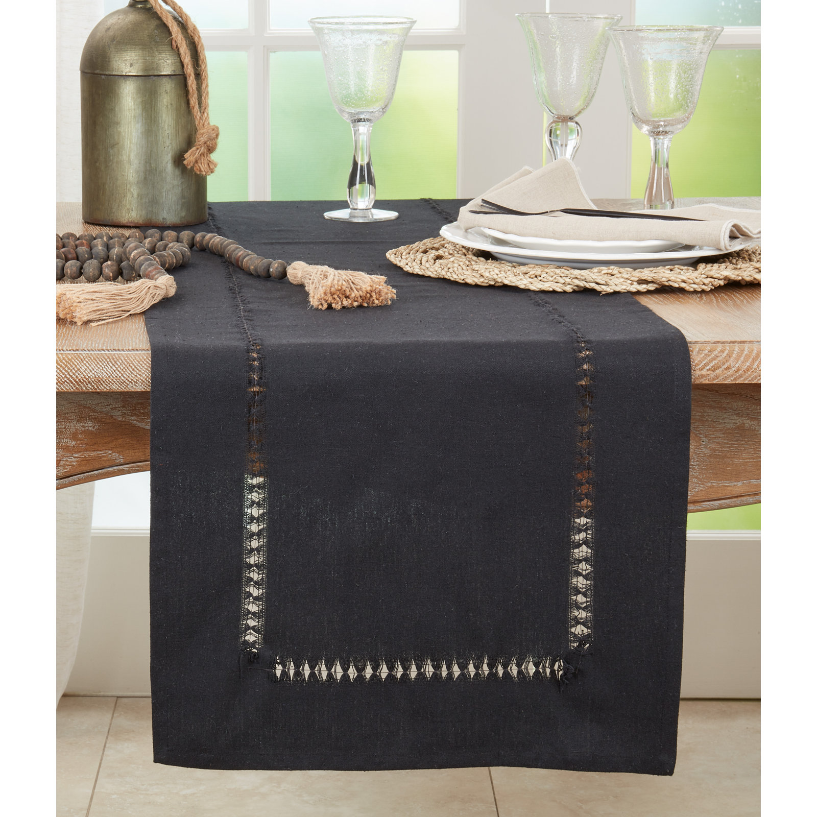 Garbo No Pattern Table Runnner, Black