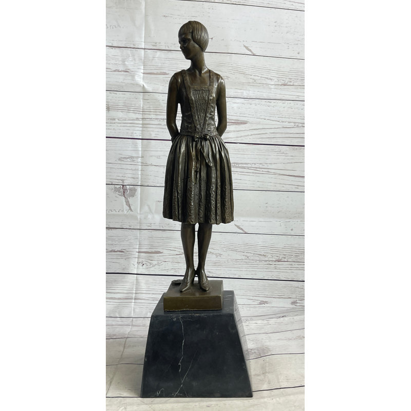 Sculpture femme victorienne britannique Britani