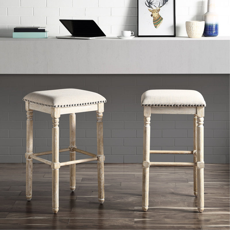 De 2 chaises de bar en bois brun clair - Tabourets aérés et rembourrés, 2 tons de brun naturel