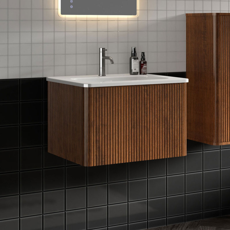 Macneil 24,00 po X P 18,30 po P 15,60 po Meuble-lavabo mural H en bois de noyer avec plateau blanc