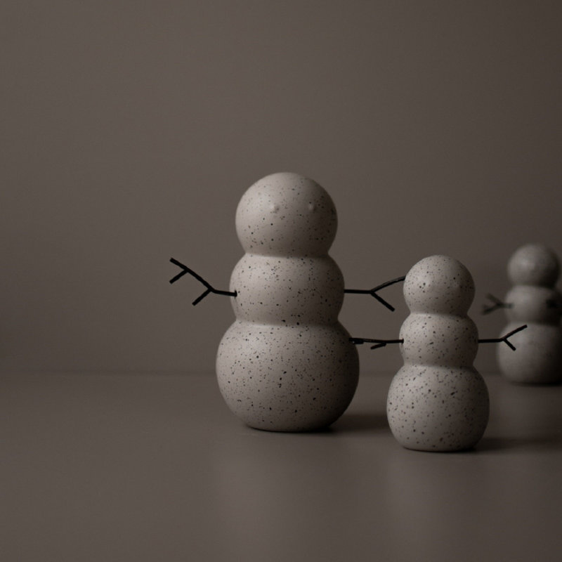 Céramique Snowman blanc, H 4,33 po x l 2,76 po x P 2,76 po