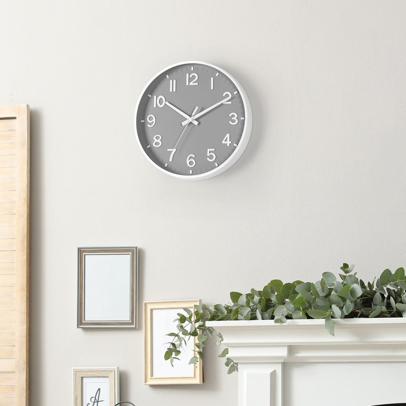 Horloge murale en plastique Karls, Gris