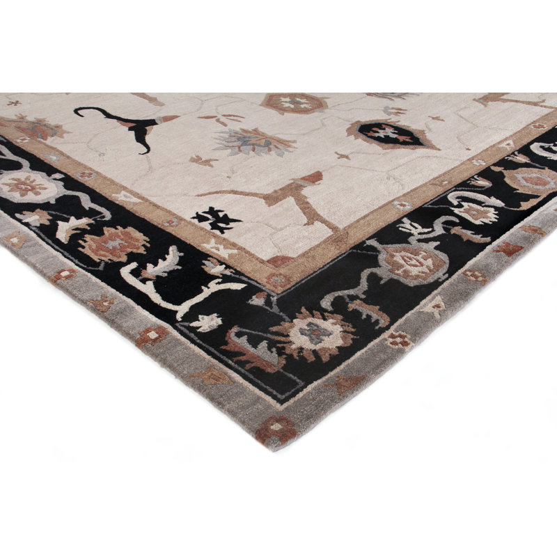 Roman hand-knotted New Zealand Wool Ivory/Black Area Rug