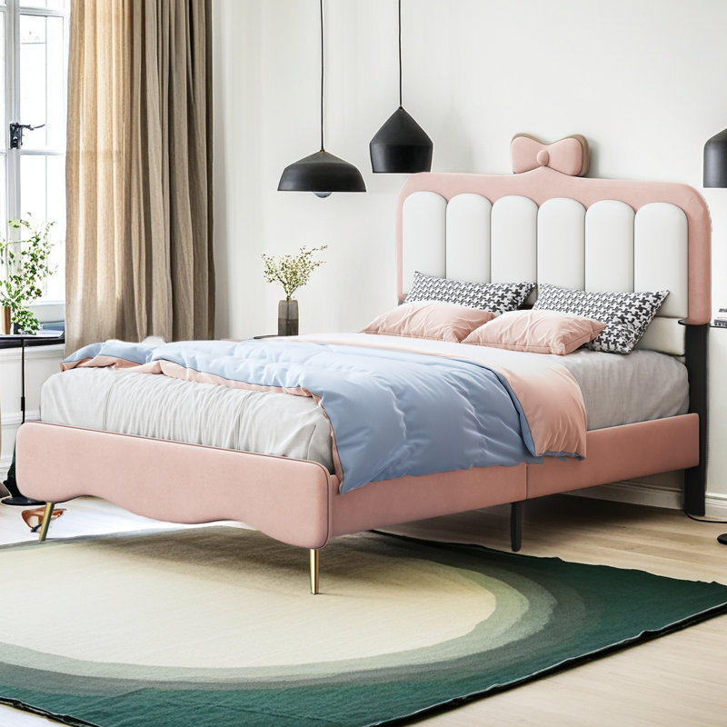 Lit simple en velours avec tête de lit