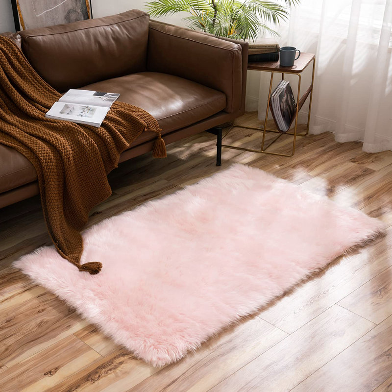 Daruis Faux Sheepskin Fur Shag Washable Rug in Soft Pink, Rectangle 3' x 4'
