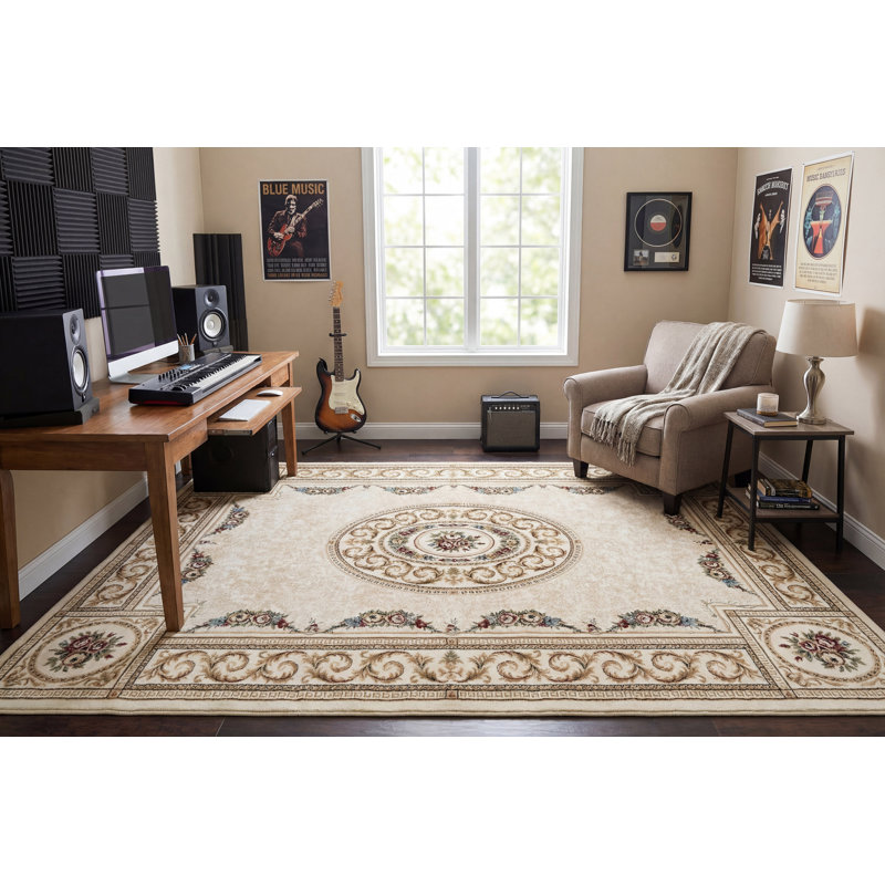 Attell Oriental Indoor Rug, Rectangle 2' x 3'11"