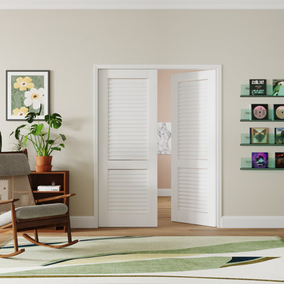 Portes françaises à l'intérieur avec garde-manger - Portes à âme solide pré-finies avec dalle de conception standard à persiennes blanches (sans poignée ni cadre)