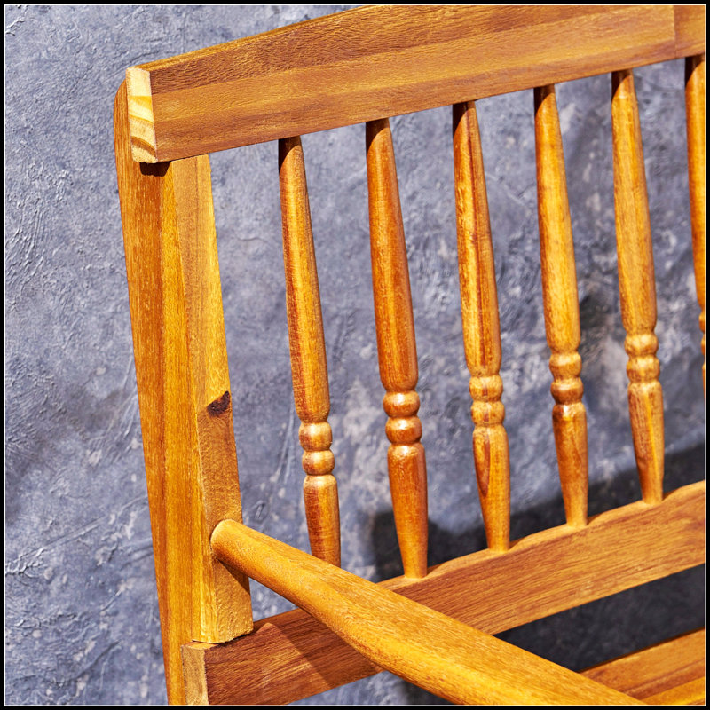Banc Imperial Farmhouse avec rangement intégré et détails en bois d'acacia fabriqués à la main, parfait pour des sièges élégants et fonctionnels