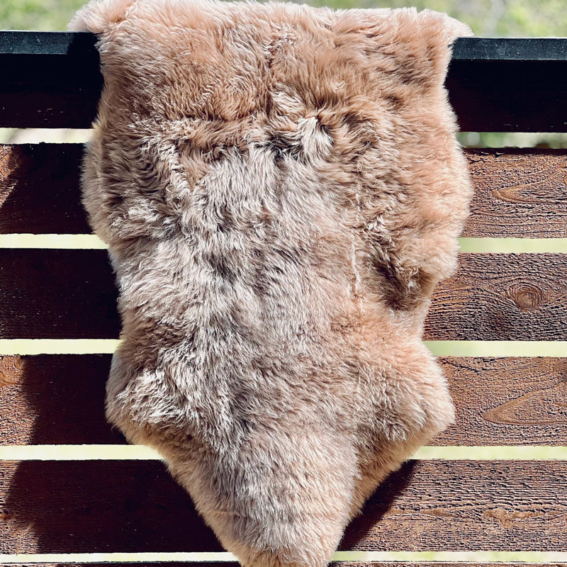 1 Pelt Genuine Sheepskin Rug 2x3 Ft(taupa)