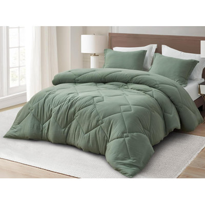 Logan Standard Comforter