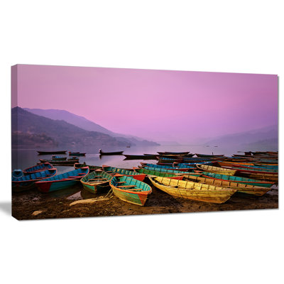 Bateaux sous le crépuscule - reproduction de photo