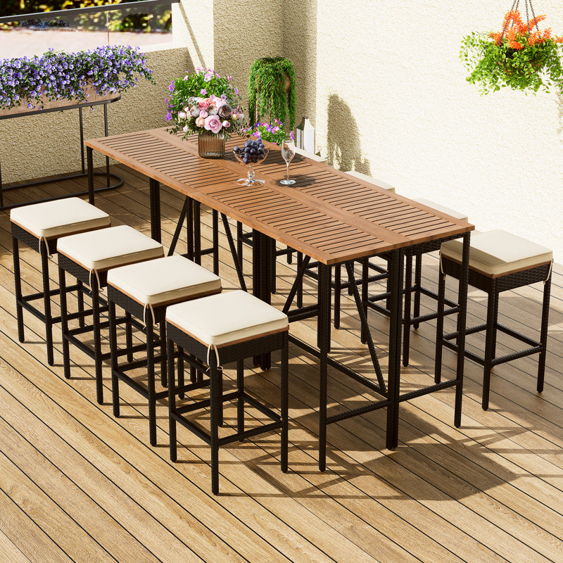 Table en bois et huit tabourets pour pique-nique en plein air avec coussins 10 meubles rembourrés