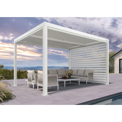 Pergola à persiennes mauve avec abat-jour roulant