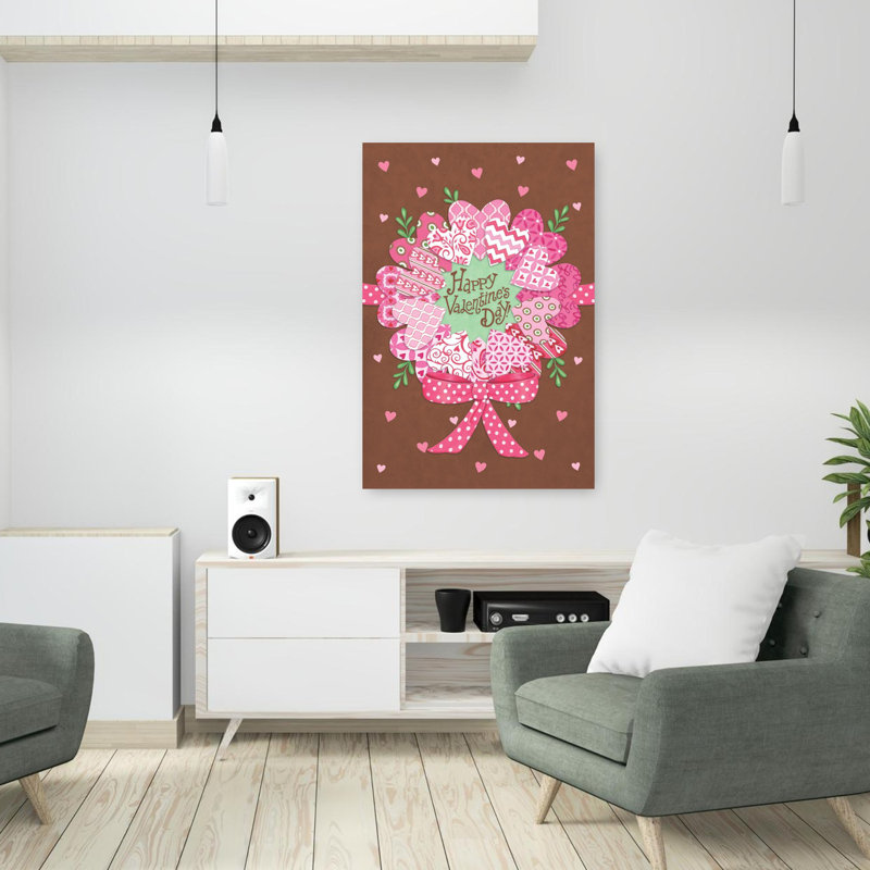 Joyeuse Saint-Valentin, couronne d'art contemporain, H 36 po x l 24 po