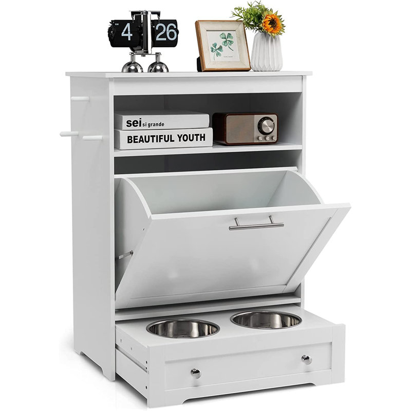 Desroches Anti-Skid Raised Feeding Station