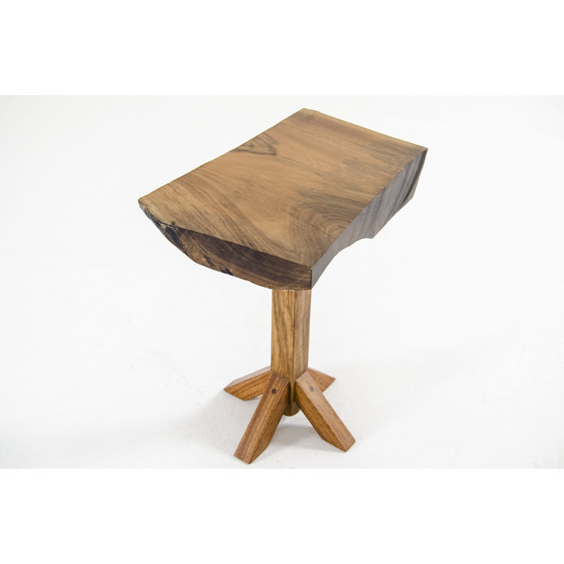 Table de bout en bois massif Quinata