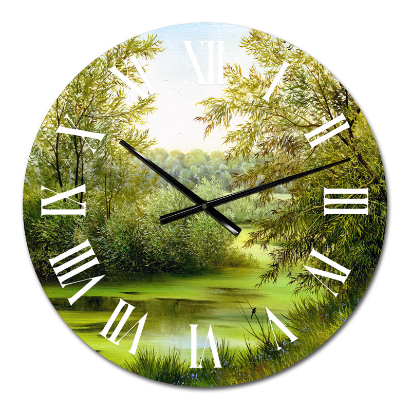 Belle rivière d'été à travers les arbres - horloge murale, Médium