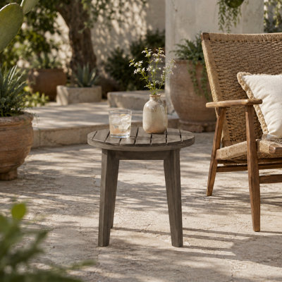 Table d'appoint ronde ronde en bois d'acacia avec plateau à lattes