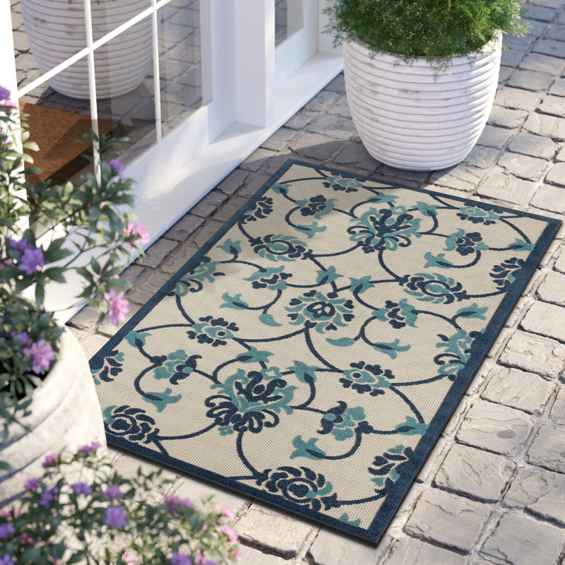 Floral Damask High-Low Power Loomed Indoor/Outdoor Area Rug, Rectangle 2' x 3'