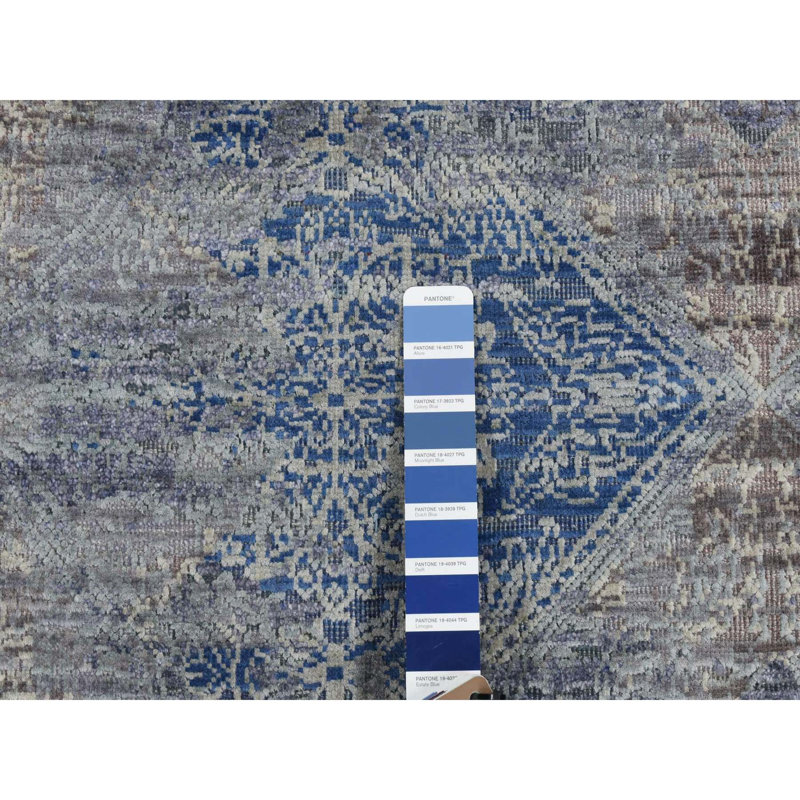 Tapis unique 2 pi 6 po x 6 pi Zylar