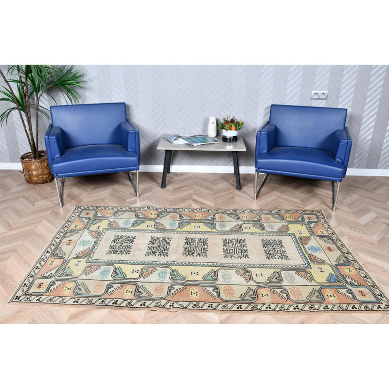 Tapis turc Oushak fait à la main dans des tons pastel pour un décor de salon de style bohème