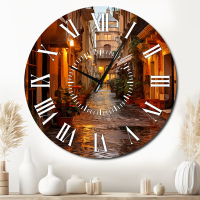 Horloge murale en Italie