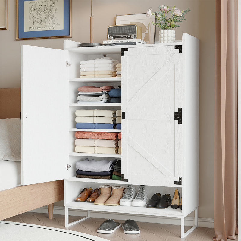 Range-chaussures avec portes