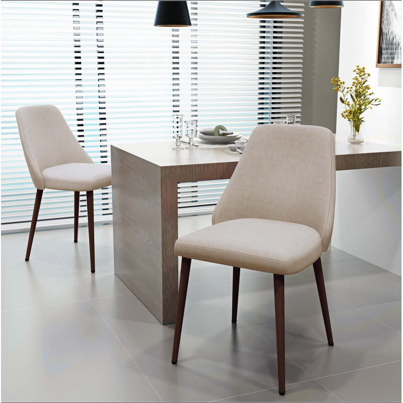 Chaise de salle à manger