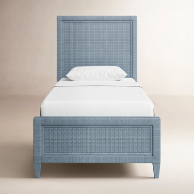 Monterey Woven Bed