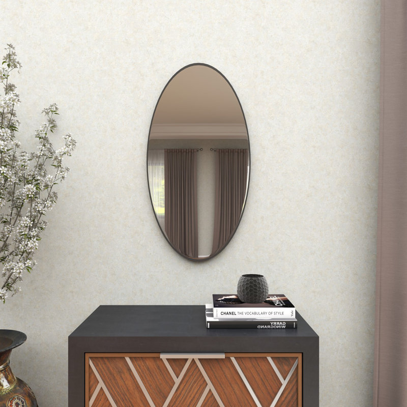 Miroir décoratif moderne et contemporain Caitryn, 32 po x 17 po