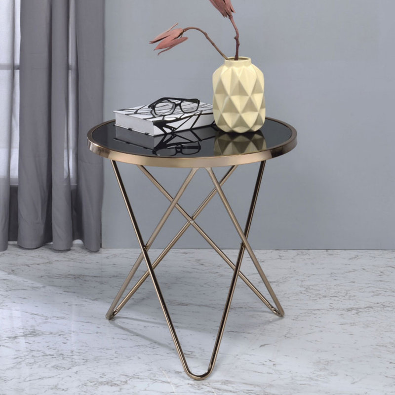Table de bout, champagne et verre, Noir