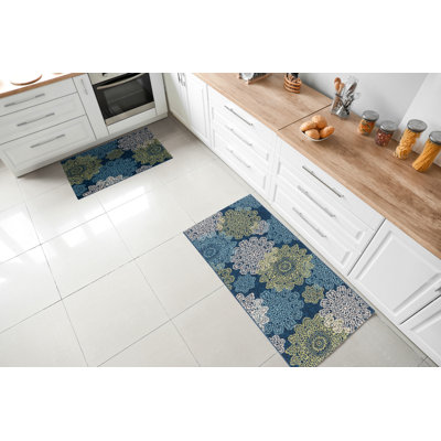 Magnifique tapis d'intérieur / extérieur bleu marine Keeble