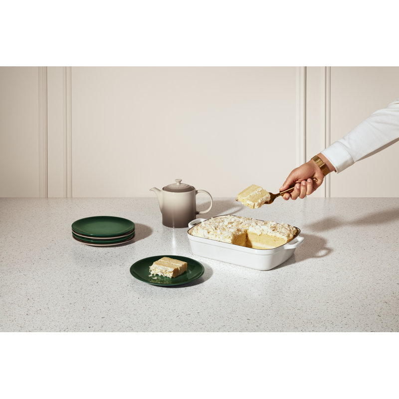 Le Creuset Signature Enameled Cast Iron Roaster, White, 5.25 qt.