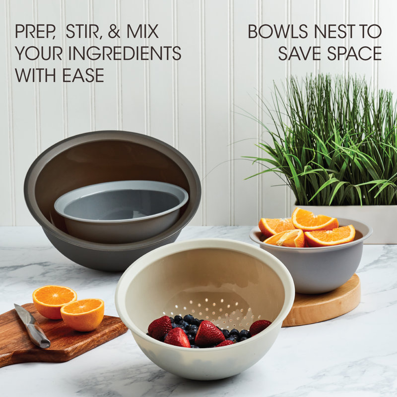 4 Piece Round Gray Plastic Mixing Bowls and Colander Set
