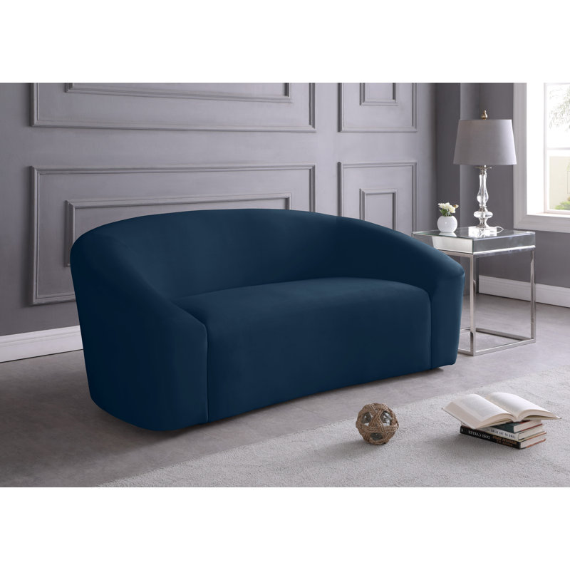 Canapé courbé Alaw, Velours marine, H 29,5 po x l 71 po x P 35,5 po