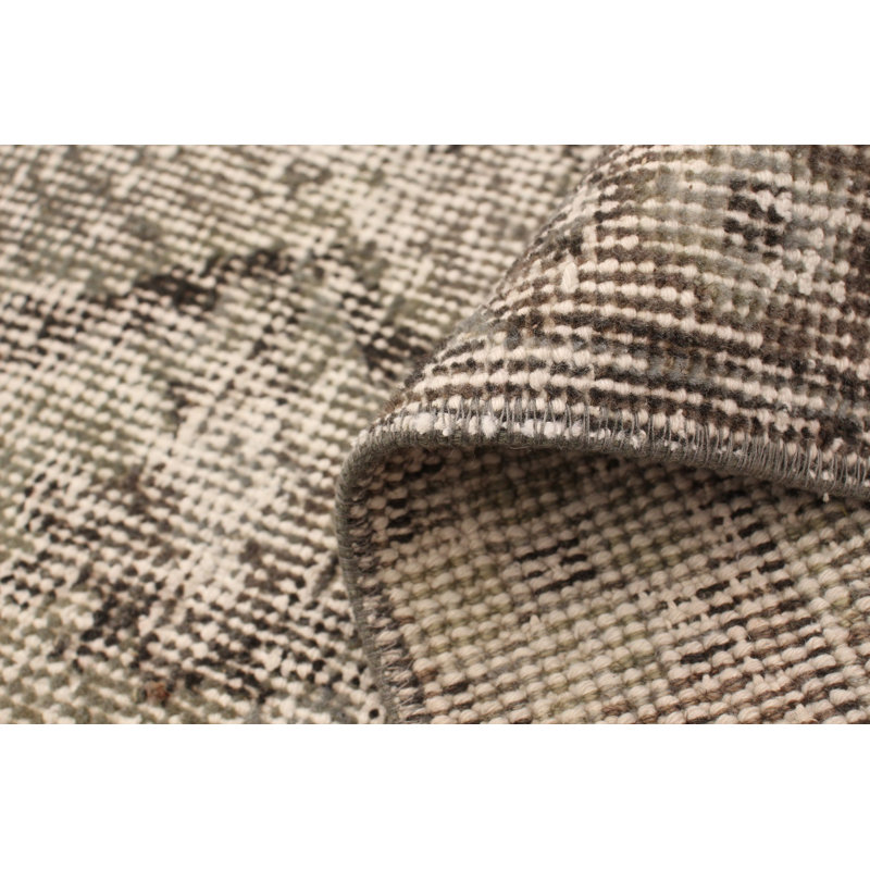 Devkran One-of-a-Kind 6'7" X 10'5" 1980s Wool Area Rug in Light Gray