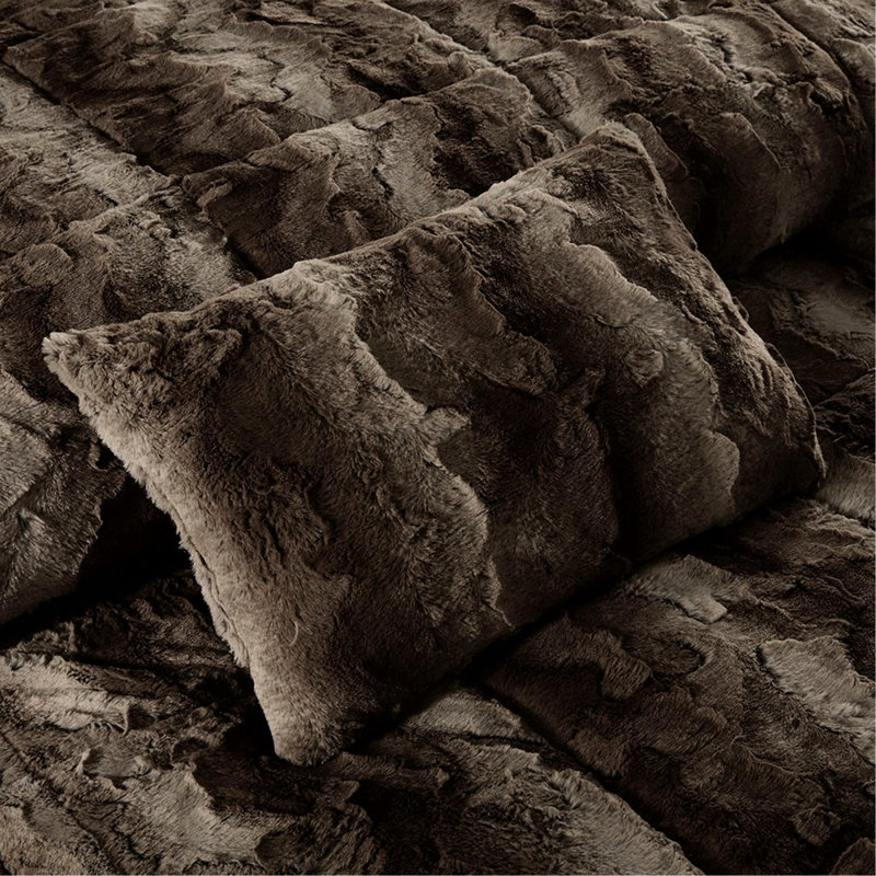 Ensemble d'édredon en fausse fourrure double / grand 4 pièces avec bourre hypoallergénique et certification OEKO-TEX pour un sommeil confortable et sécuritaire