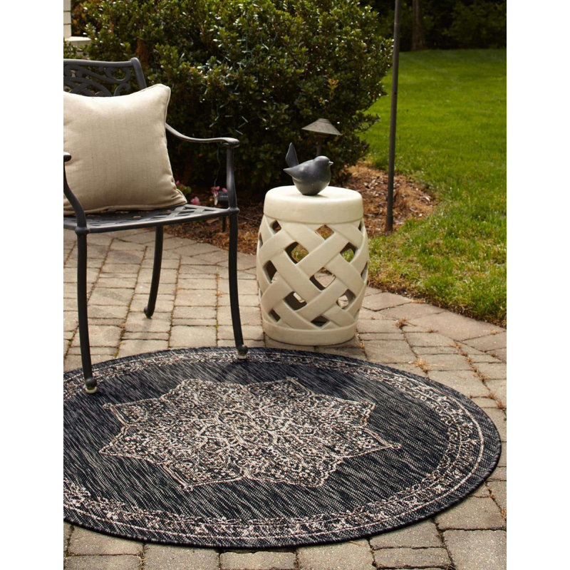 Outdoor Nile Area Rug Deep Stone Color, Round 4'
