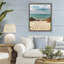 Cadre flottant sur une large plage d'été, design par Marcus Prime-1842663740-1842663715
