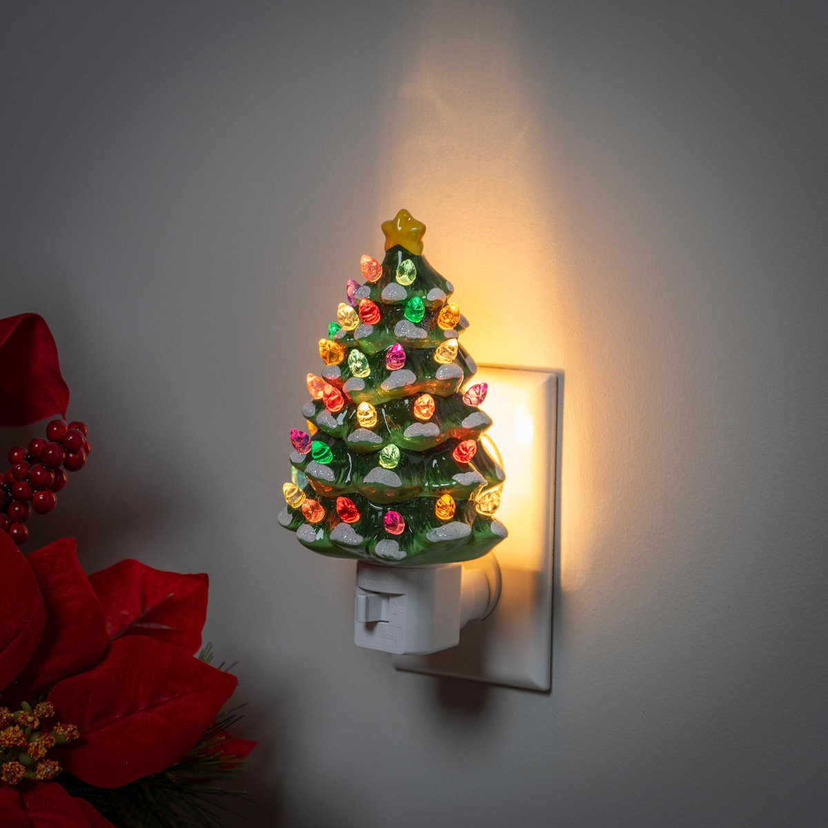 Christmas Tree Nightlight - Thumbnail 2